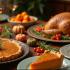 Thanksgiving tafel met traditionele gerechten